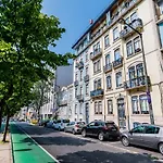 3br @ Almirante Reis *