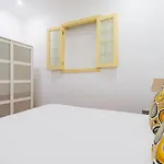 3br @ Almirante Reis דירה *