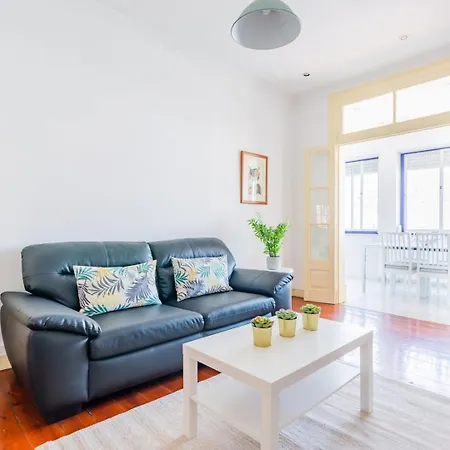 Daire Almirante With 3 Bedrooms Lisboa