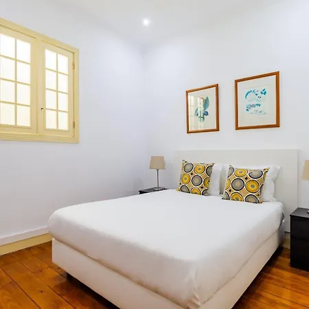 Almirante With 3 Bedrooms شقة Lisboa