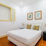 Apartment 3br @ Almirante Reis *