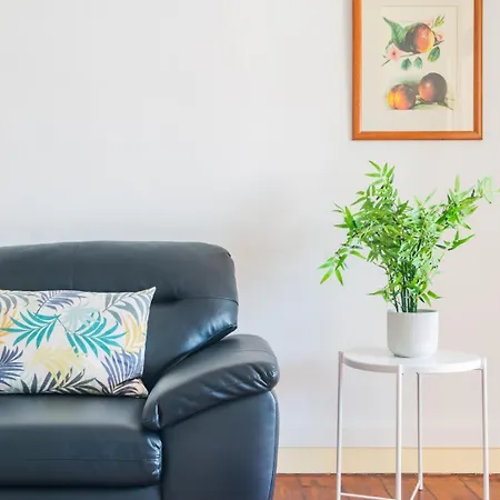 Apartment Almirante With 3 Bedrooms